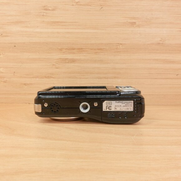 Fujifilm FinePix A160 10.2MP Digital Camera / Black /Compact 3x Zoom / TESTE - Picture 6 of 6